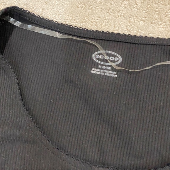 Tops - Picture 3 of 3